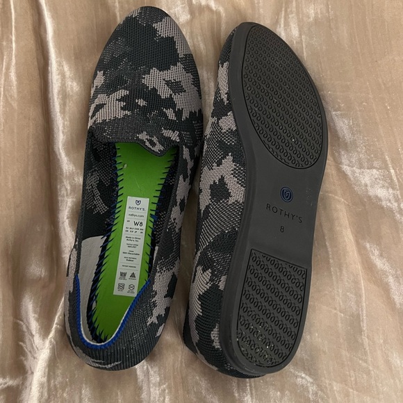Rothys BotaniCamo Loafers 8 NEVER WORN NEW - Picture 4 of 8
